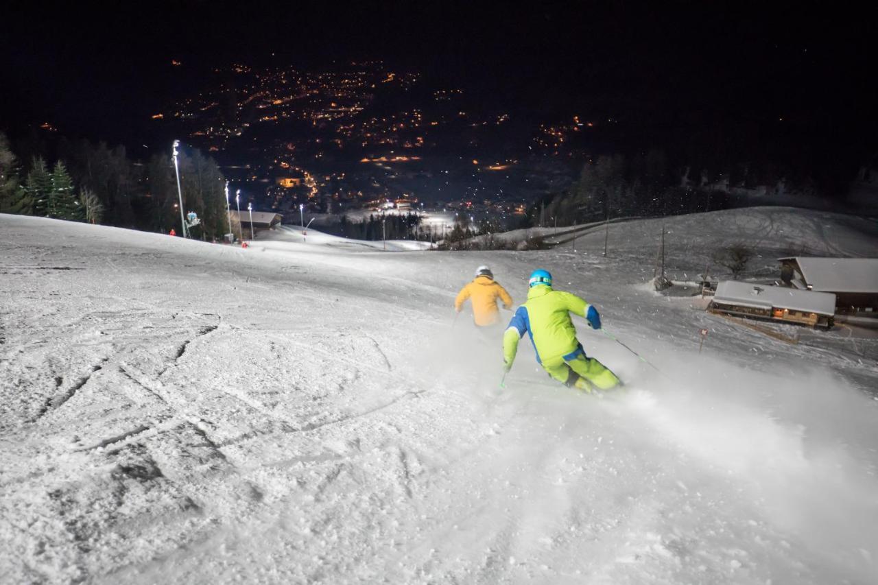 クラムザッハ Urlaub Am Bauernhof Windhaghofヴィラ エクステリア 写真